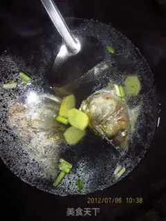 Make Fish head tofu soup step 3