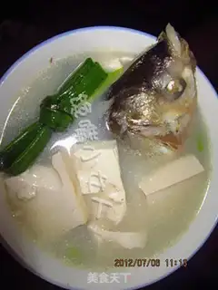 Make Fish head tofu soup step 6