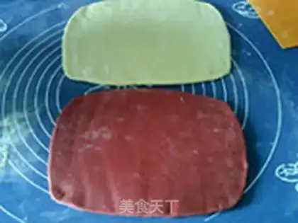 Make Red bicolor buns step 7