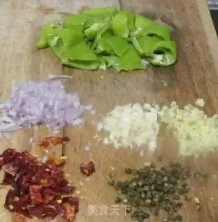 Make Spicy salmon step 1