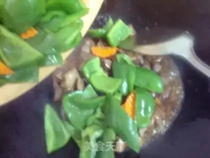 Make Pyramid fried chicken step 14