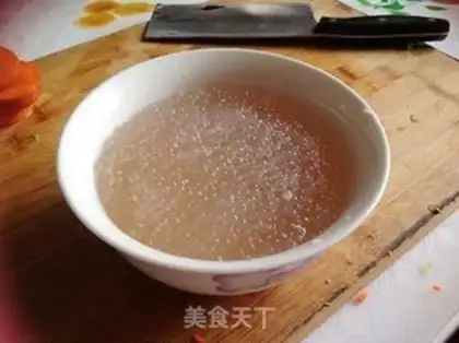 Make Yang Yee-Lang step 1