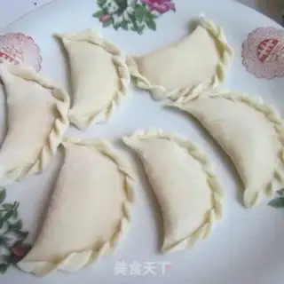 Make Fried sugar dumplings step 5