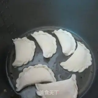 Make Fried sugar dumplings step 6