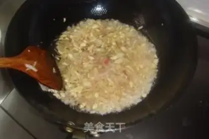 Make Doudou mushroom sauce step 7