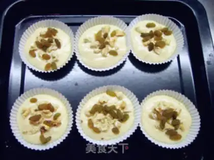 Make raisin walnut marfin step 6