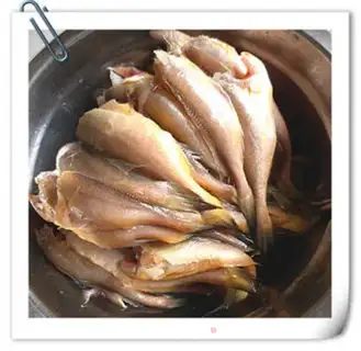 Make A little fragrance step 1