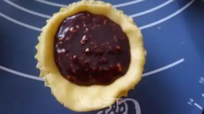 Make Snack chocolate pie step 5
