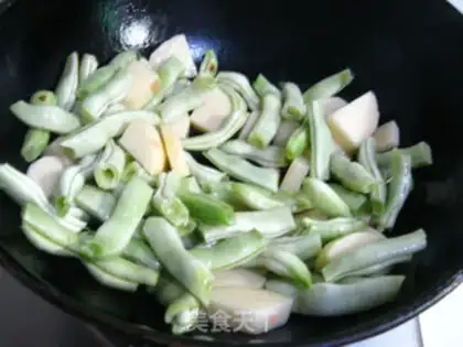 Make Potato-peased powder step 2