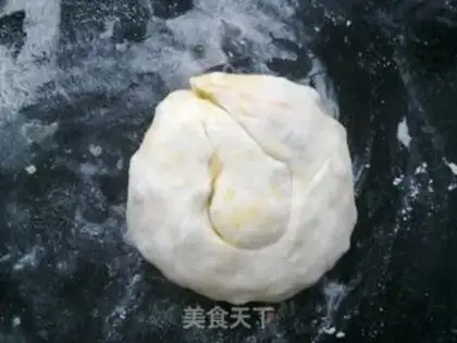 Make Soy sauce raisin pancakes step 2