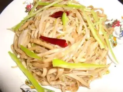 Make Noodles step 0
