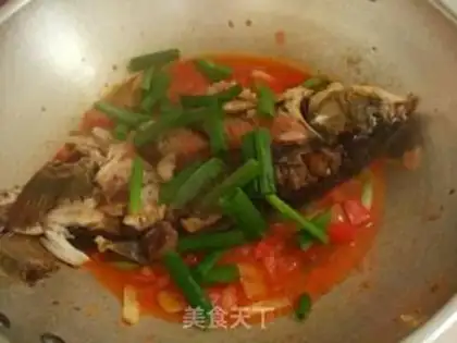 Make Tomato fried fish step 8