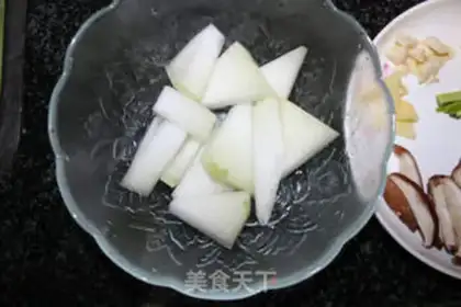 Make Pork soup step 1