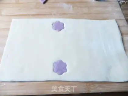 Make Spaghetti rolls step 6
