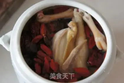 Make Red-tree round pigeon soup step 2