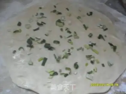 Make Hand grab cake step 3