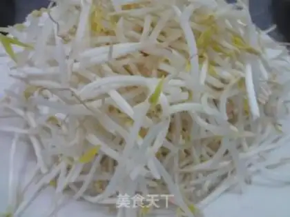 Make Green bean sprouts step 0