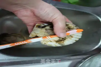 Make Garlic fan floss step 0
