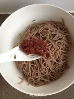 Make Korean sauce with cold noodles step 6