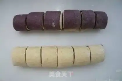 Make Food rolls step 5