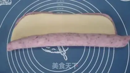 Make Potato-coloured buns step 4