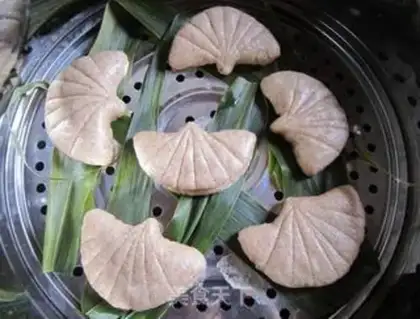 Make The sorghum leaf clamps step 11