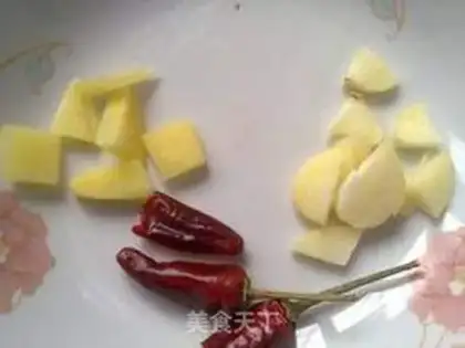 Make Spicy cucumber step 1