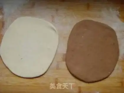 Make Coco-coloured buns step 6