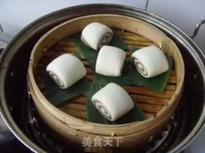 Make Coco-coloured buns step 8