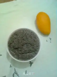 Make Peanut sesame date cream step 9