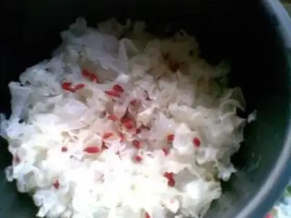 Make Silver Ear soup step 5