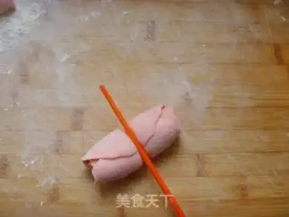 Make Rose roll step 8