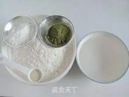 Make Green tea roll step 0