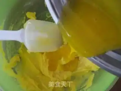 Make Butter coconut ball step 3