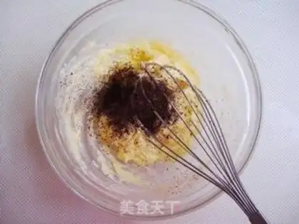 Make raisin red tea cake step 4