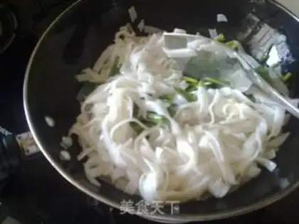 Make The bean sprouts step 7