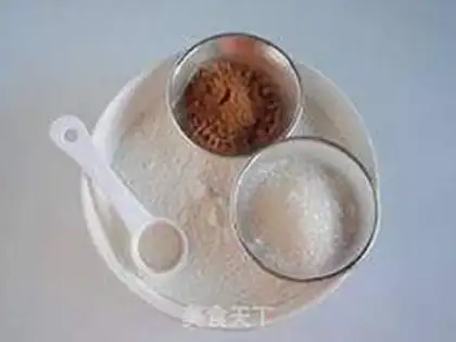 Make Coco roll step 0