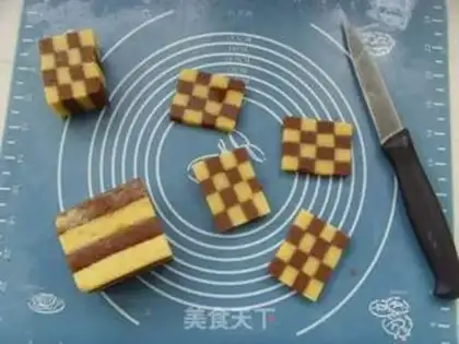 Make Chess cookies step 9