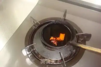 Make Spicy oil step 3
