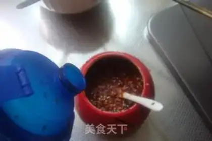 Make Spicy oil step 6