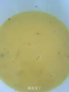 Make Eggs and silk step 1