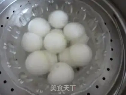 Make Ice melon ball step 3