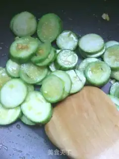 Make Eggs and silk step 5