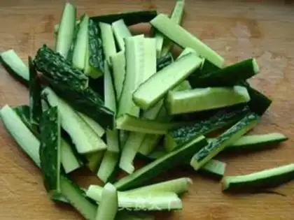 Make cucumber step 1