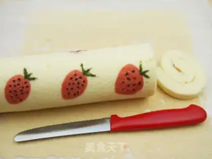 Make Strawberry chili roll step 35