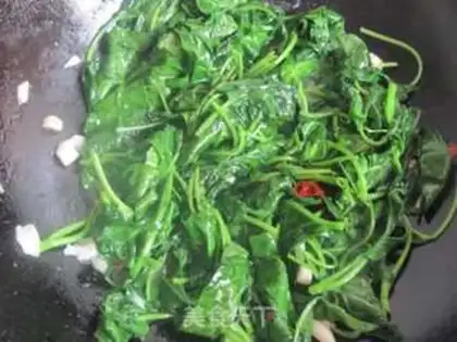 Make Garlic cabbage step 5