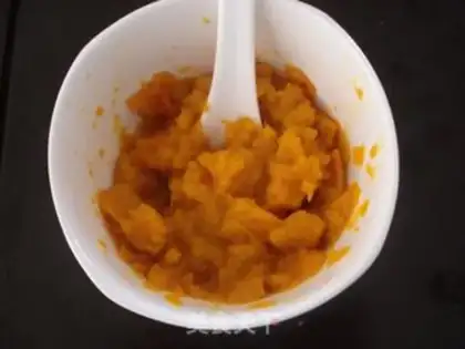 Make Pumpkin buns step 2