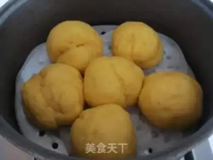 Make Pumpkin buns step 7