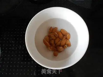 Make The silver spoon of the red dates step 2