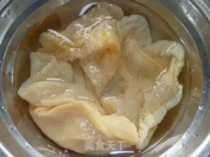 Make Soy sauce, chicken silk, soy step 2